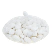Produkt Kamyczki dekoracyjne w siatce białe 1cm - 2,5cm 1kg