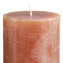 Produkt Jednokolorowe świece filarowe w kolorze karmelu, 70×120 mm, zestaw 4 sztuk, świece dekoracyjne, długi czas palenia, wystrój domu, dekoracja stołu