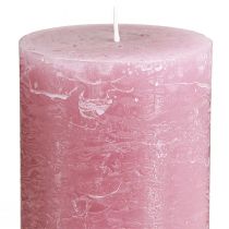 Produkt Świece filarowe w kolorze różowego pyłu, 70×120 mm, barwione w całości, zestaw 4 sztuk, dekoracyjne świece na wesela i do domu