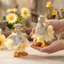 Produkt Dekoracyjna figurka kaczki w kwiecistej sukience, wiosenna, szczegółowy dodatek do letniej dekoracji, 11 cm, 2 sztuki