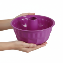 Produkt Forma do ciasta Bundt, metalowa, dekoracyjna, fioletowa, Ø23cm, wys.12cm