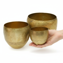 Produkt Wazony dekoracyjne, metalowe, imitacja mosiądzu, Ø18/15/12,5 cm, zestaw 3 szt.