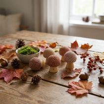 Produkt Drewniane grzybki dekoracyjne, mini brązowe, Ø2cm, 24 sztuki