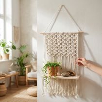 Produkt Wieszak na rośliny makrama, styl boho, wisząca półka, pojemnik na rośliny, dekoracja okna, deska drewniana, 40x15cm