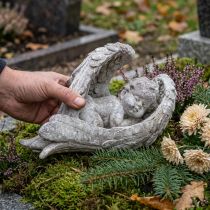 Produkt Aniołek dekoracyjny śpiący ze skrzydłami figurka anioła na grób 22,5cm