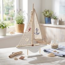 Produkt Dekoracja żaglówki drewno sosnowe na podstawie naturalna biel wys. 39cm