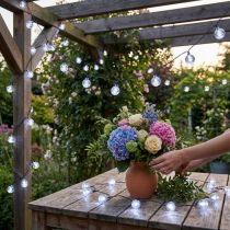 Produkt Wróżki kulkowe wiśniowe zewnętrzne zimne białe 60 LED 900cm