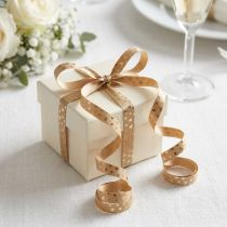 Produkt Wstążka prezentowa do curlingu z serduszkami w kolorze złotym brązowym 10mm 100m