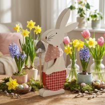 Produkt Deco króliczek z łopatą, króliczek chłopiec, dekoracja wielkanocna, drewniany króliczek, króliczek wielkanocny