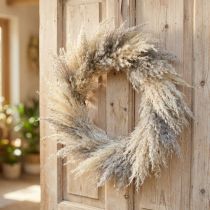 Produkt Wianek z suszonej trawy pampasowej, dekoracja boho na drzwi, naturalne suszone kwiaty Ø31 cm, wianek ścienny