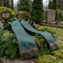 Produkt Czarno-złota frędzla 4 cm x 25 m - idealna do dekoracji wieńców, wstążek żałobnych i akcesoriów vintage