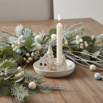 Produkt Dekoracyjny ceramiczny świecznik z domkiem i drzewami, 16 cm