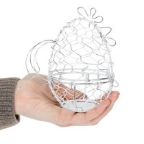 Produkt Druciany koszyczek w kształcie kurczaczka na pisanki. Uroczy dodatek do wielkanocnych dekoracji. 14 cm