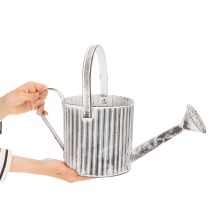 Produkt Doniczka vintage Ø17cm, dekoracyjna konewka, metalowa doniczka shabby chic