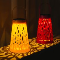 Produkt Latarnia solarna do użytku zewnętrznego, idealna na przytulne letnie wieczory w ogrodzie i na tarasie, 26 cm, 2 sztuki