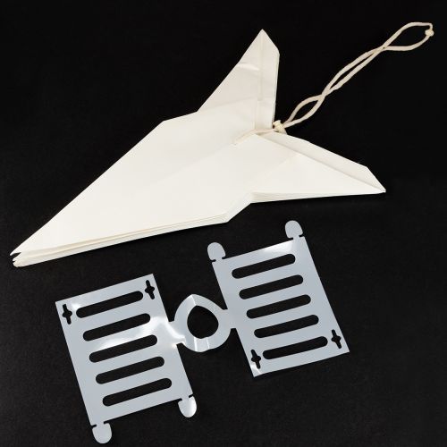 Produkt Gwiazda papierowa, kremowo-biała, duża wisząca gwiazda, 60 cm