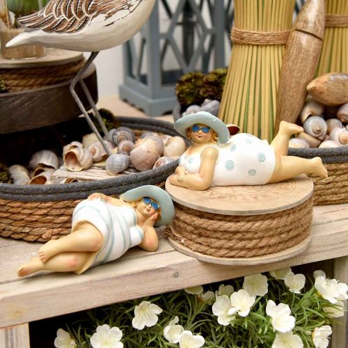 Floristik24 Panie na plaży, kąpiące się piękności, dekoracja morska niebiesko-biała W7/8cm D17cm zestaw 2