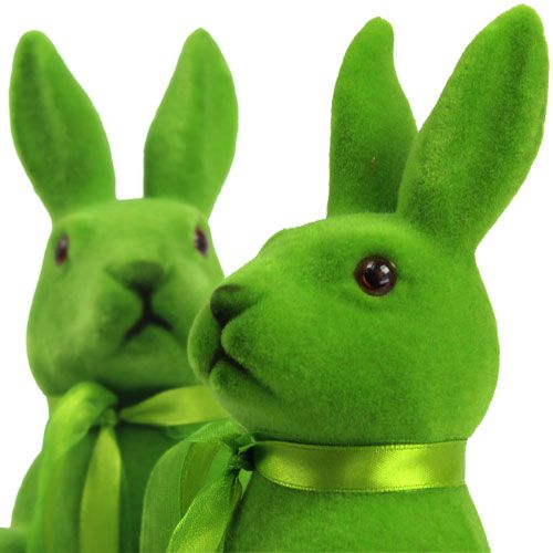 Floristik24 Deco króliczek siedzący zielony flokowany H27,5cm 2szt.