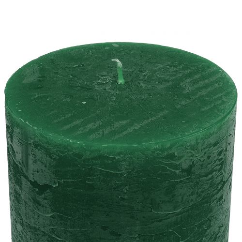 Produkt Świece jednokolorowe ciemnozielone 50x100mm 4 szt
