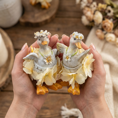 Produkt Dekoracyjna figurka kaczki w kwiecistej sukience, wiosenna, szczegółowy dodatek do letniej dekoracji, 11 cm, 2 sztuki