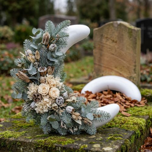 Styropianowe półksiężyce dł.25cm szer.6cm 2szt | Floristik24.pl