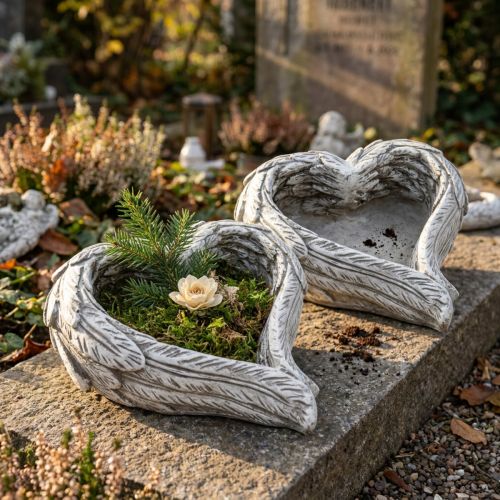 Produkt Serce roślinne Pióra odlane kamienne serce szare białe 13×12×6cm 2szt