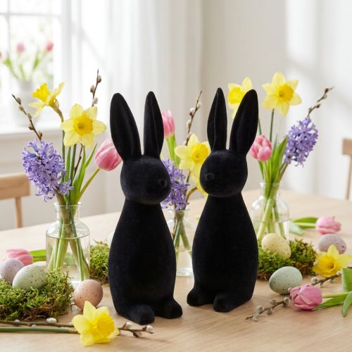 Dekoracyjny czarny zając wielkanocny, flokowany, wysokość 29,5 cm, 2 sztuki | Floristik24.pl