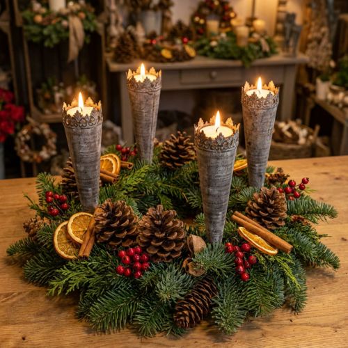 Świecznik tea light antyczny Ø5cm W24cm 4szt | Floristik24.pl