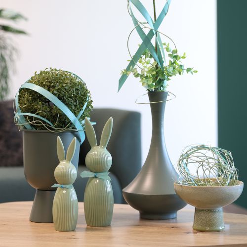 Produkt Ceramiczna figurka zająca wielkanocnego w kolorze pastelowej zieleni, dekoracja stołu, 22 cm, 2 sztuki