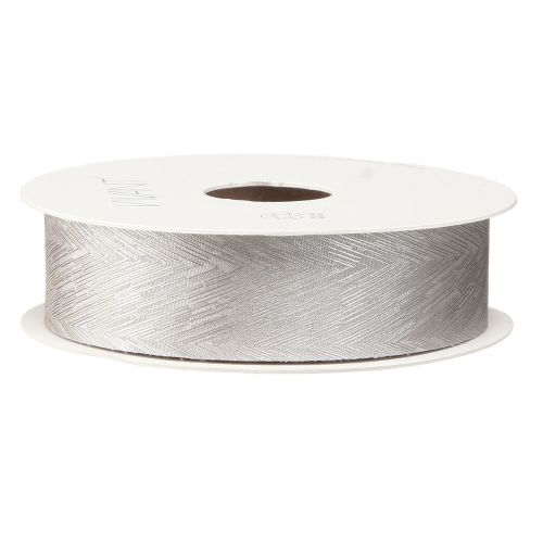 Produkt Luksusowa srebrna jedwabna wstążka z eleganckim wzorem w piórka - idealna na wesela i uroczyste okazje. Szeroka 25 mm, długość 15 m