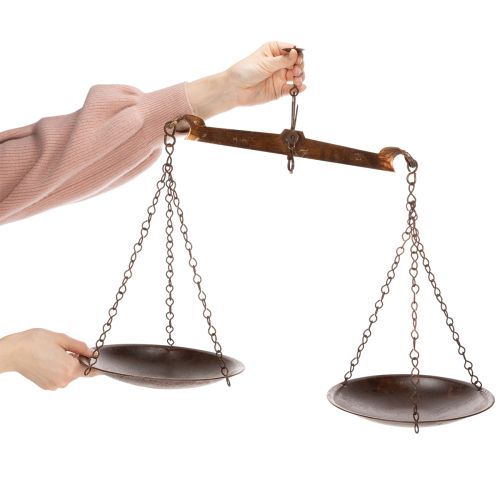 Produkt Dekoracja w kształcie wagi o nostalgicznym designie do kuchni i salonu, w stylu vintage, 58 cm