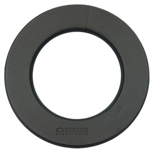 Produkt Kwiatowy pierścionek z pianki OASIS® Black Naylor Base® 35cm 2szt