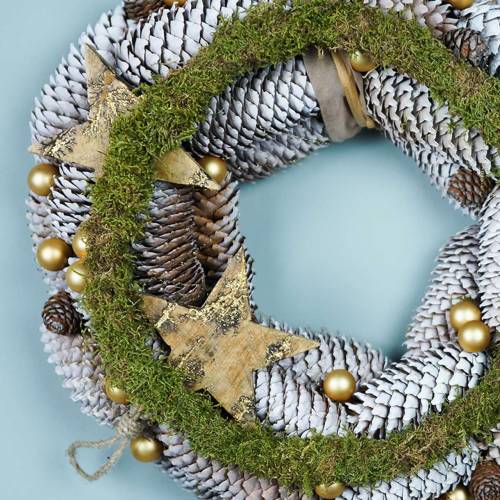 Floristik24 Drewniane gwiazdki z brokatowymi wkładkami do zawieszania naturalnego drewna mango 6,4-7,1 cm × 7-7,8 cm 3 szt.