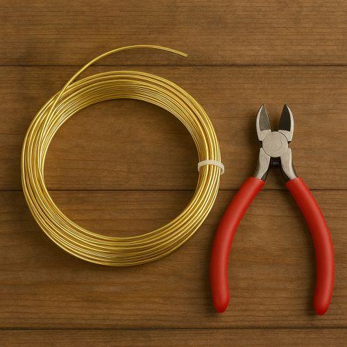 Produkt Złoty drut aluminiowy, 2 mm, 60 m, 500 g, giętki drut do dekoracji i biżuterii.