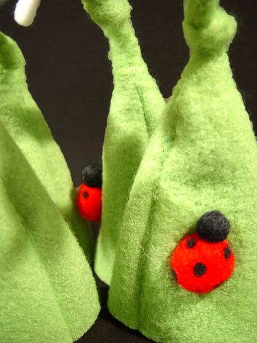 Floristik24 Jajko przytulanka filcowa kwiaty 16cm 4szt.