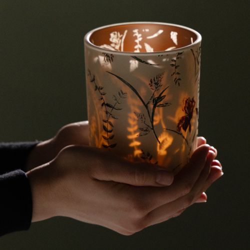 Produkt Elegancki świecznik z motywem kwiatowym do harmonijnej aranżacji wnętrza, 12,5 cm, 2 sztuki