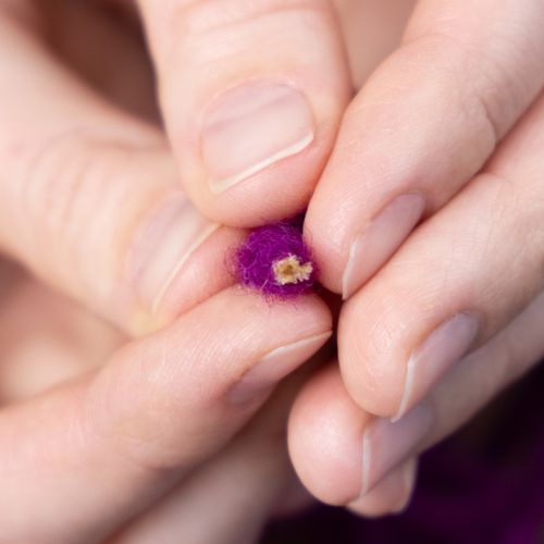 Produkt Sznurek wełniany, fioletowy, 55m, ozdobny do florystyki i rękodzieła