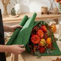 Papier florystyczny krepowy ciemnozielony 50x250cm | Floristik24.pl