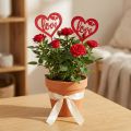 Wtyczka kwiatowa serce czerwona drewniana dekoracyjna wtyczka Love 7cm 12szt | Floristik24.pl