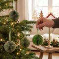 Bombki choinkowe, papierowe kule o strukturze plastra miodu, zielone i złote, 7 cm, 4 sztuki, dekoracja | Floristik24.pl
